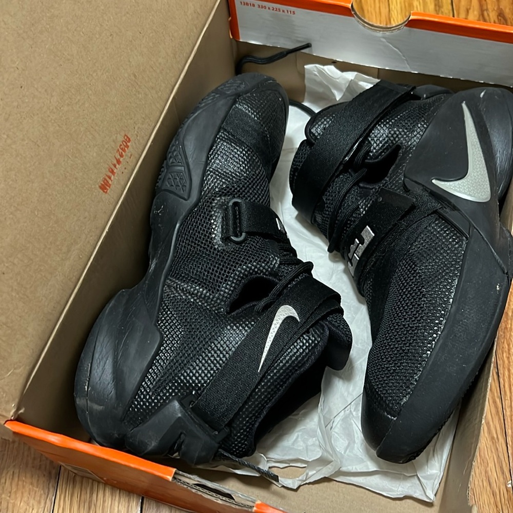 LeBron soldier IX (GS)